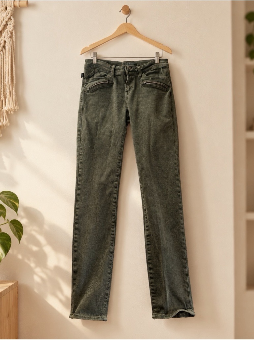 Rock & Republic Camouflage Skinny Jeans
